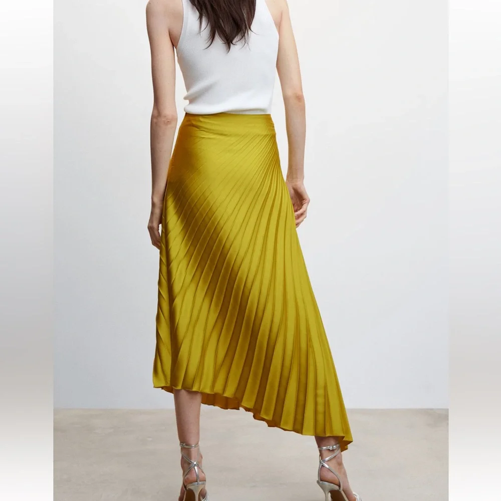 Mango PLEATED ASYMMETRIC SKIRT - Picture 2 of 8